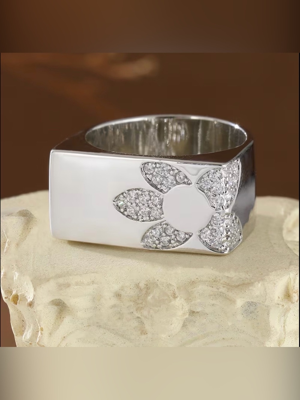 NWOT Sterling Silver Floral Pavé Statement Ring - White